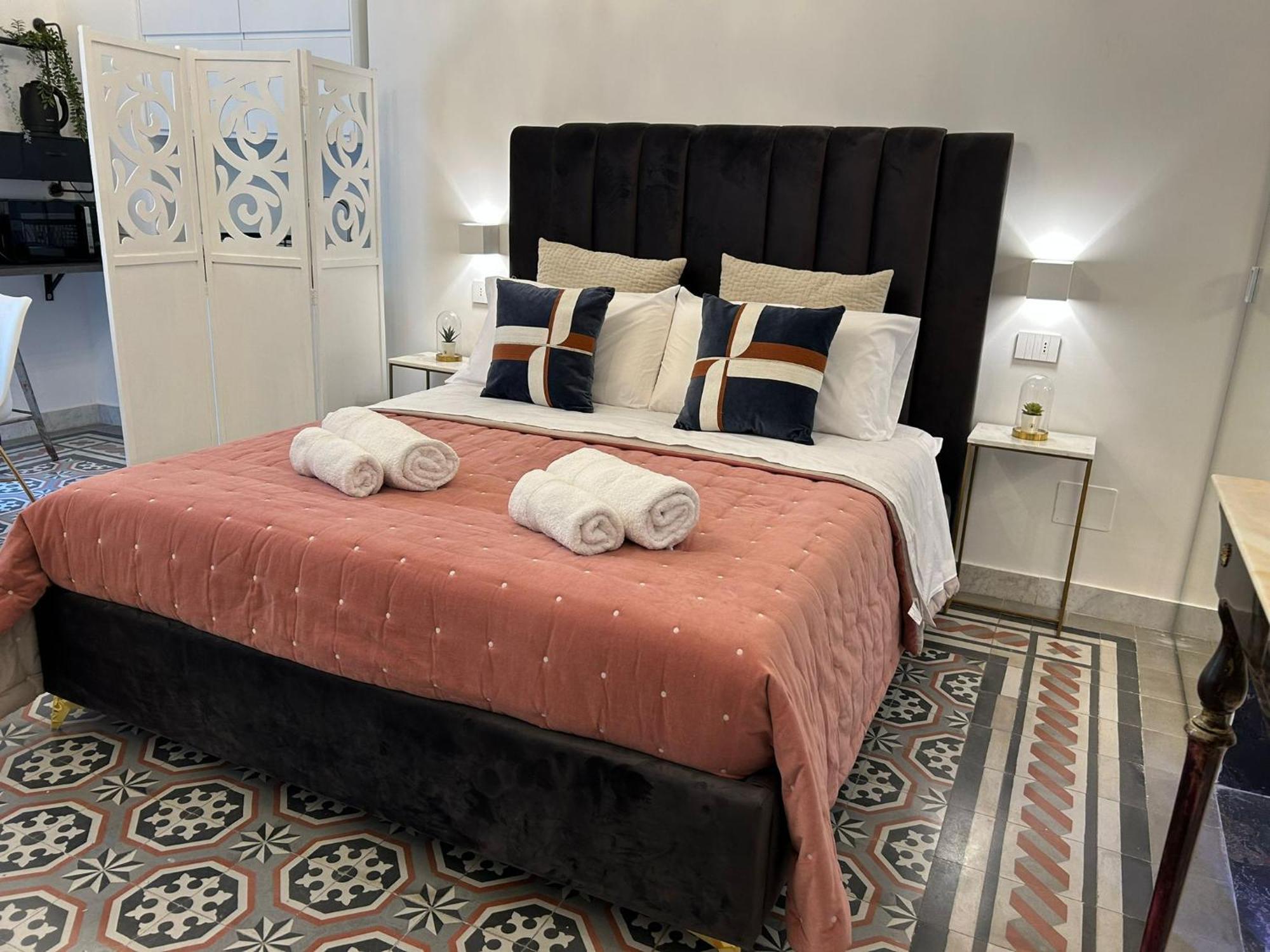 Maqueda View Apartment Palermo Exterior photo